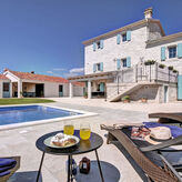 Villa Milic s vlastním bazénem, Barat, Istrie, Kanfanar