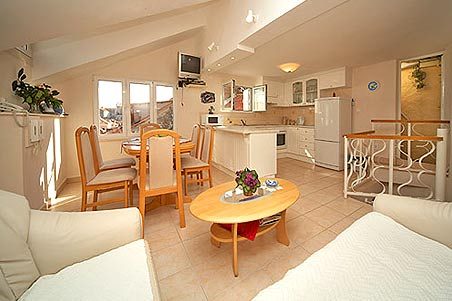 Apartments, rooms - Large offer of private accommodation where you will find an oasis for yourself!